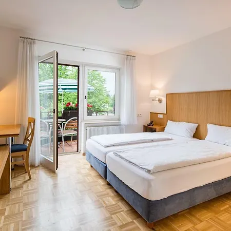 בית הארחה Garni Schacherer מולהיים